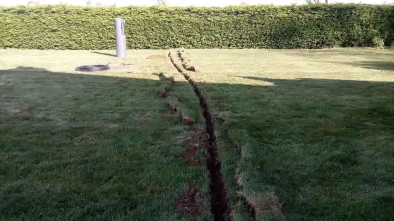 turf removed for armoured cable